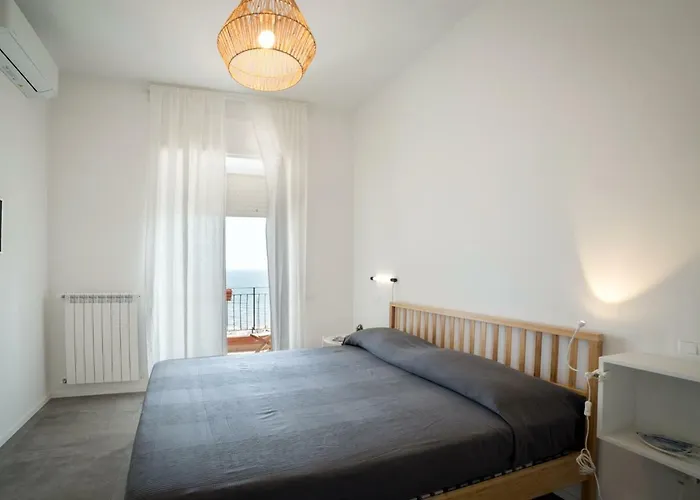 Salsedine Sea View 住宿加早餐酒店 萨莱诺